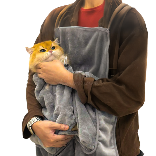 CuddleApron Hands-Free Cat Comfort 🐾