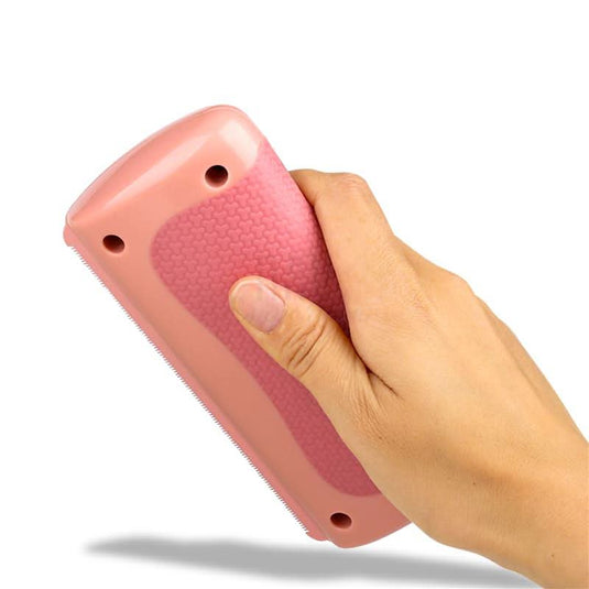 FurGleam: Brush Away Mats for a Flawless Coat