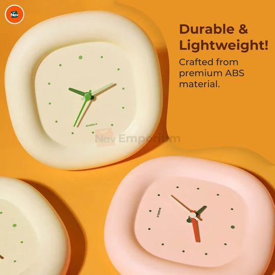 Silent wall clock in office