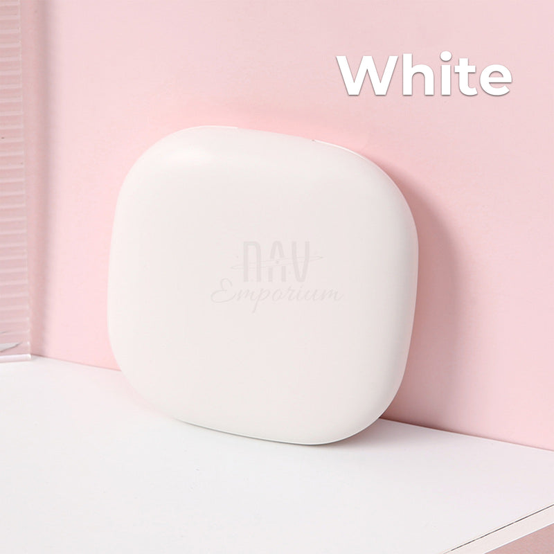 Pocket-sized beauty mirror