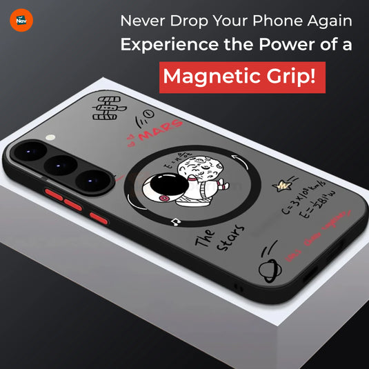 3D astronaut MagSafe cover