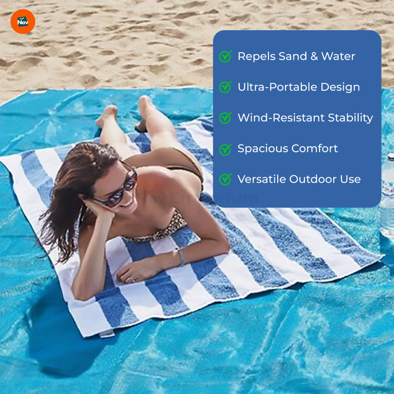 Foldable beach mat in carry pouch