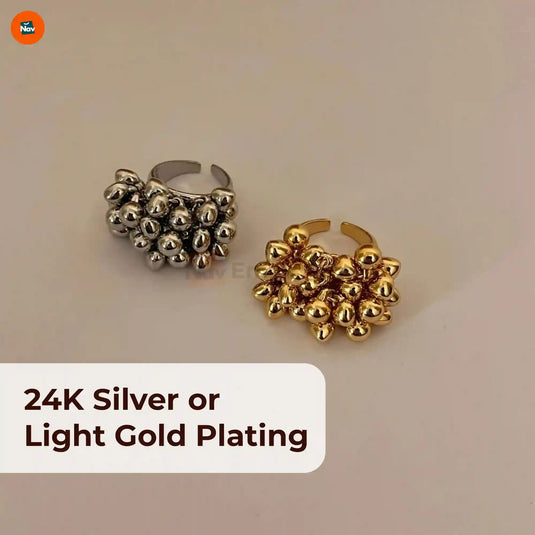 Elegant silver bouquet ring