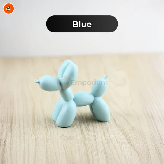 Trendy balloon dog sculpture