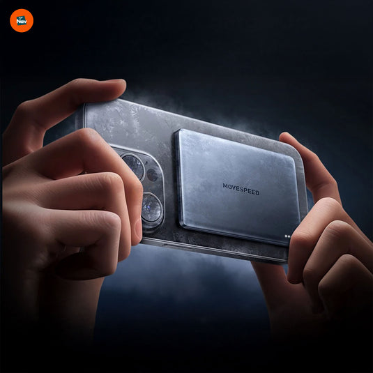 MagSafe charging iPhone 16 with MagCharge