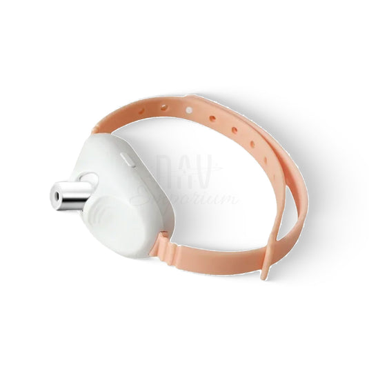 Automatic laser cat collar