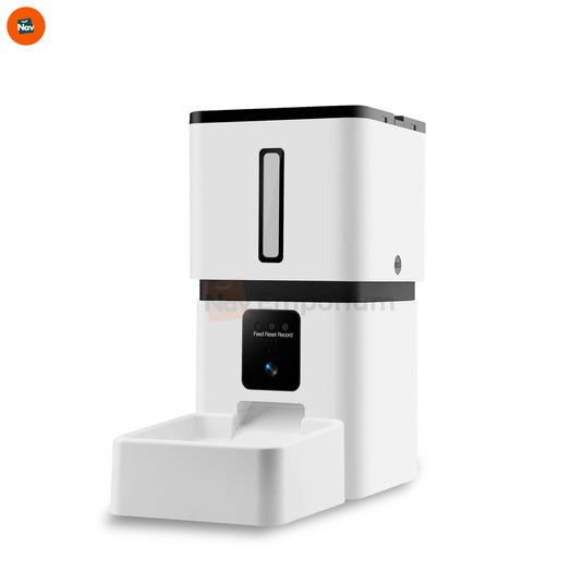 Smart automatic pet feeder