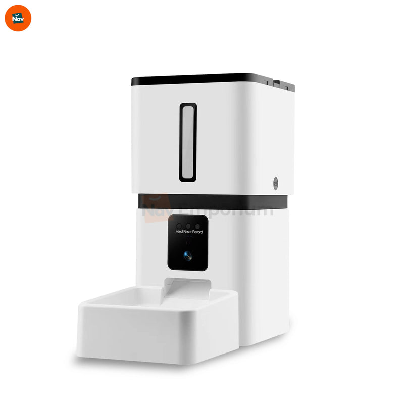 Smart automatic pet feeder