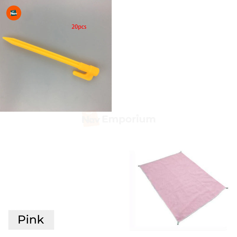 Sandproof beach blanket on sand