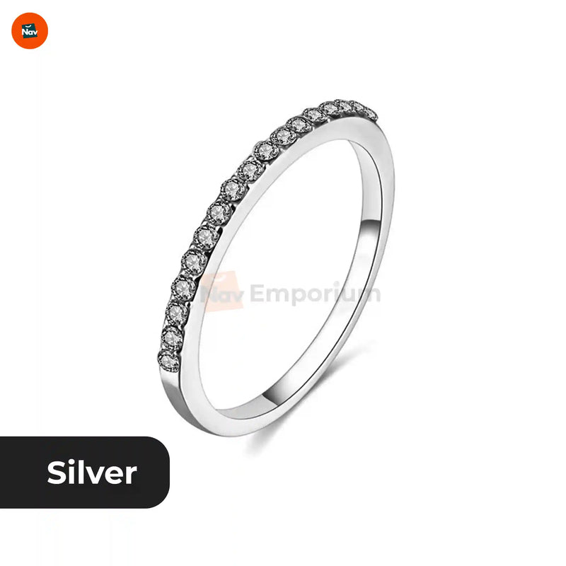Hypoallergenic cubic zirconia ring