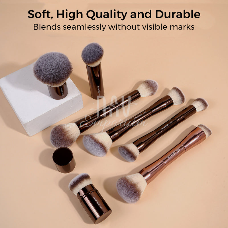 Soft bristle makeup brushes