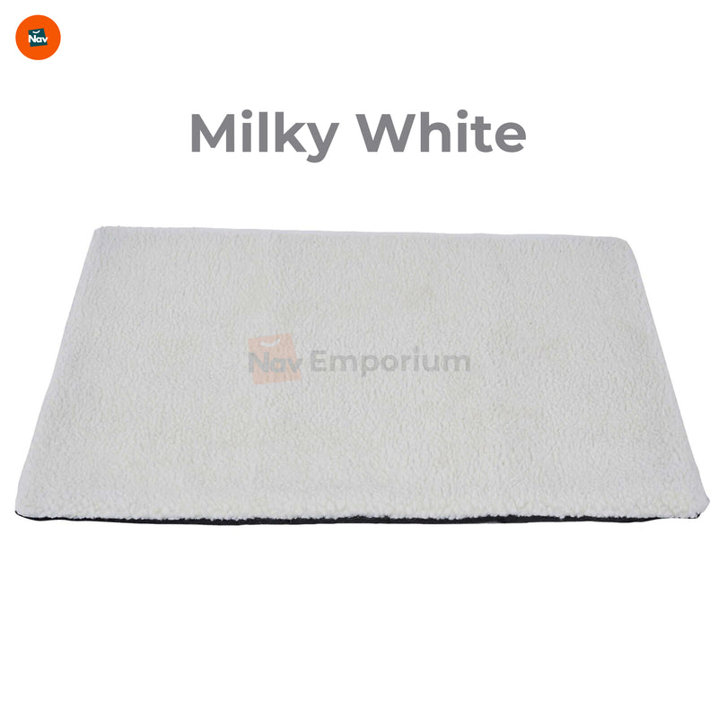 Non-slip pet heating mat