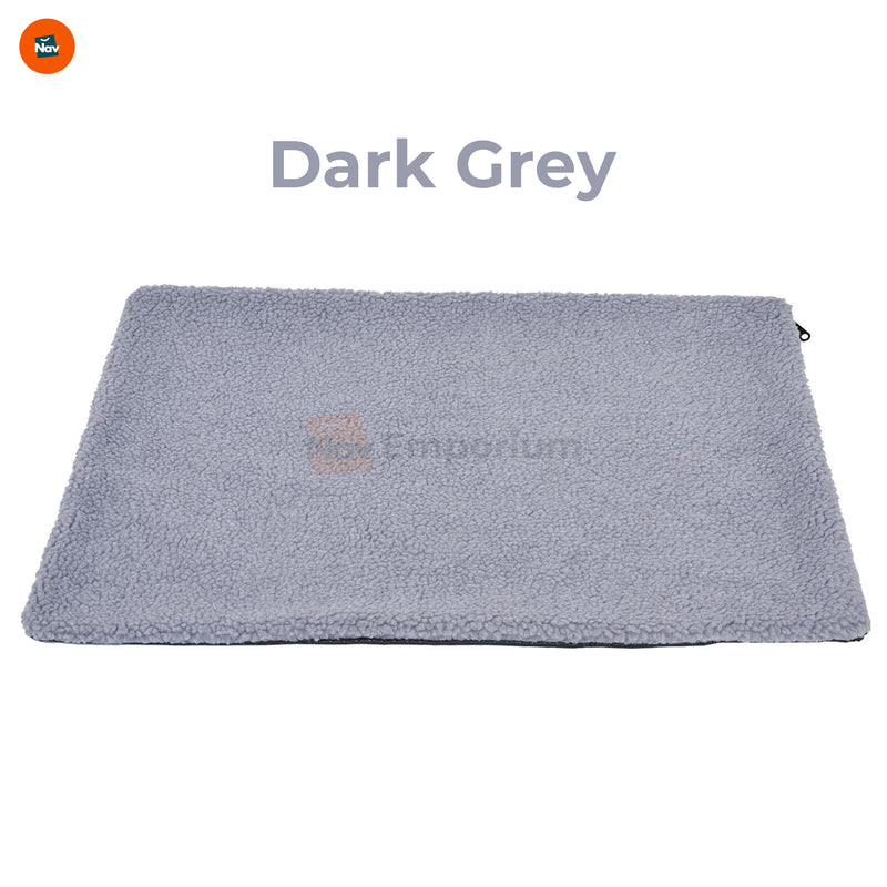 Thermal pet blanket for cats