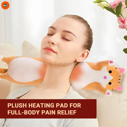  Lifestyle image of cat heating pad in use
