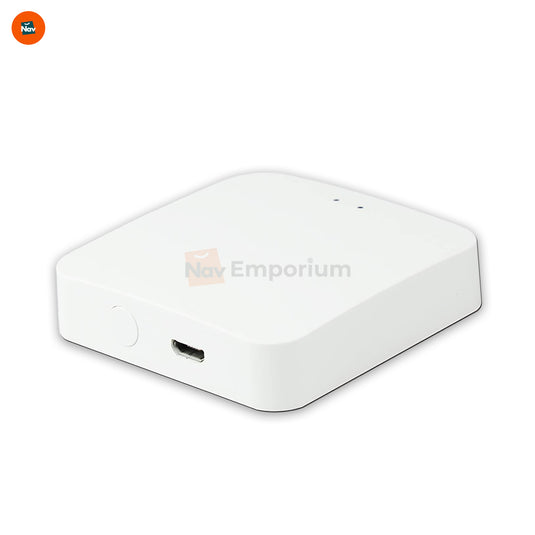 SmartHub Pro device front view 